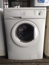 Những lỗi thường gặp ở máy giặt Electrolux